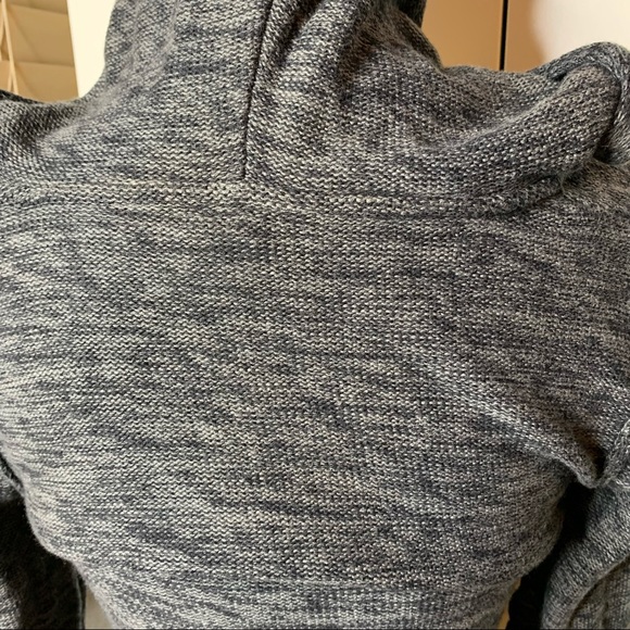 Roxy V-Neck Cuffed Sleeve Beach Sweater - Picture 11 of 13